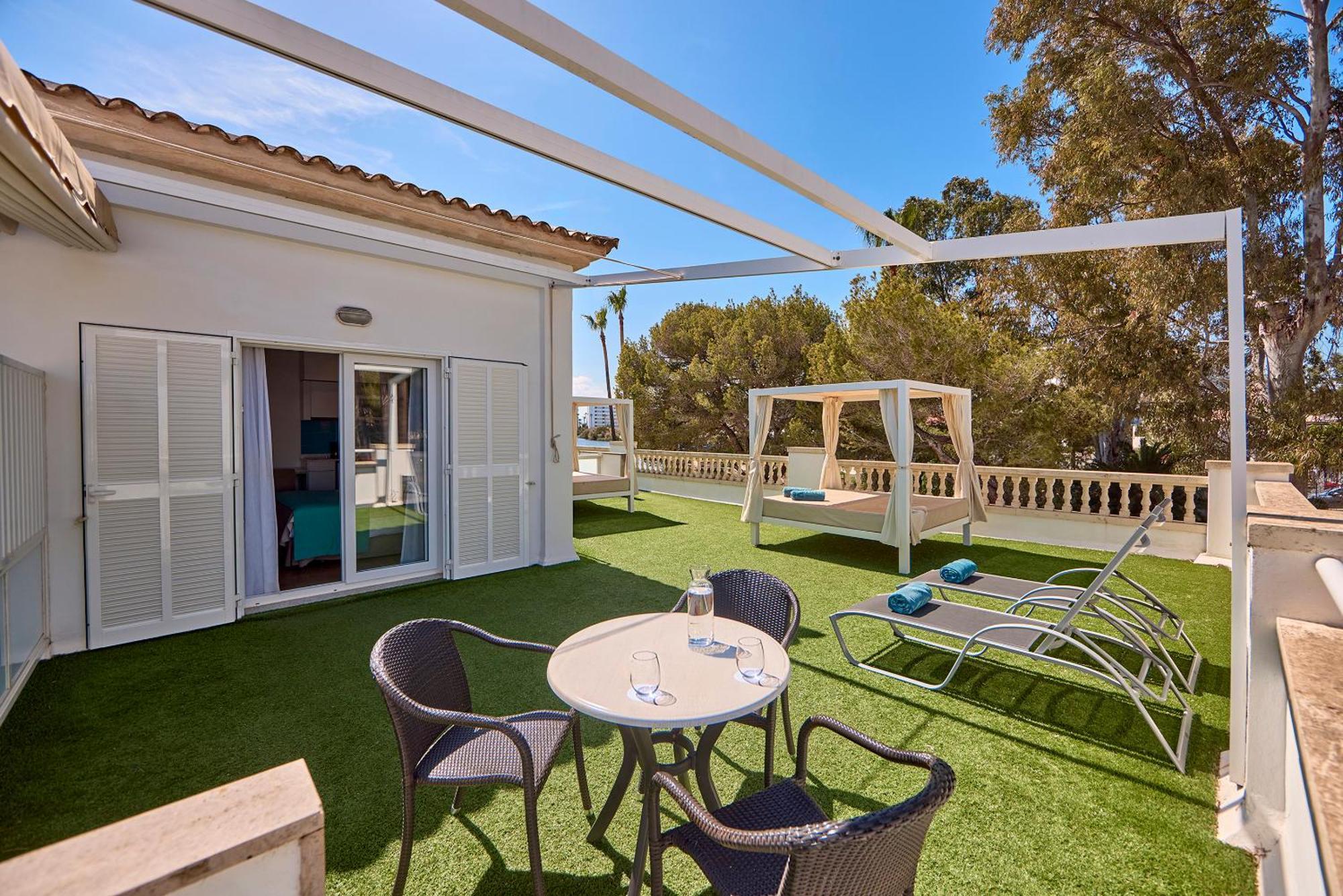 Universal Aparthotel Elisa Playa de Muro  Exteriér fotografie