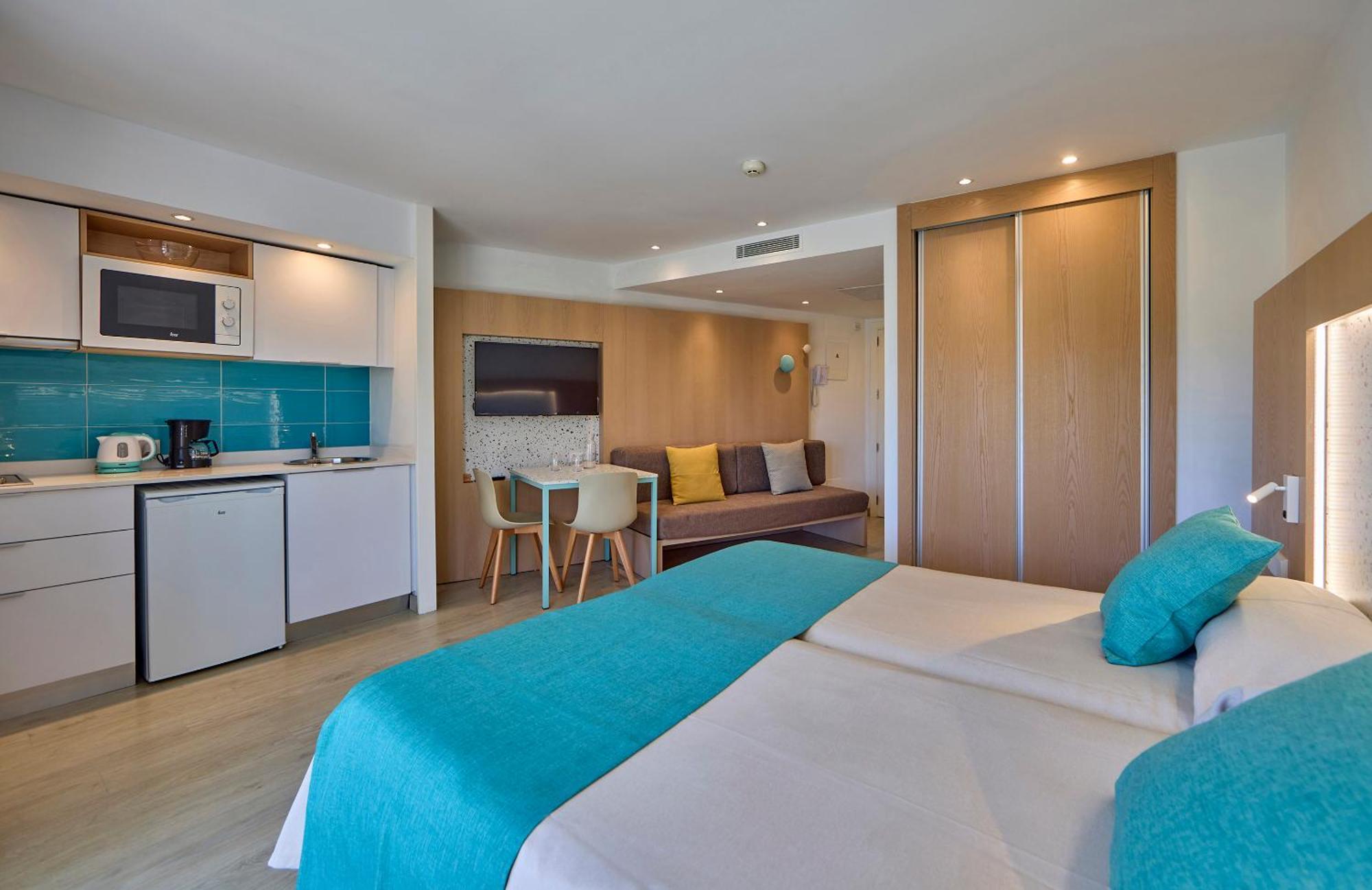 Universal Aparthotel Elisa Playa de Muro  Exteriér fotografie