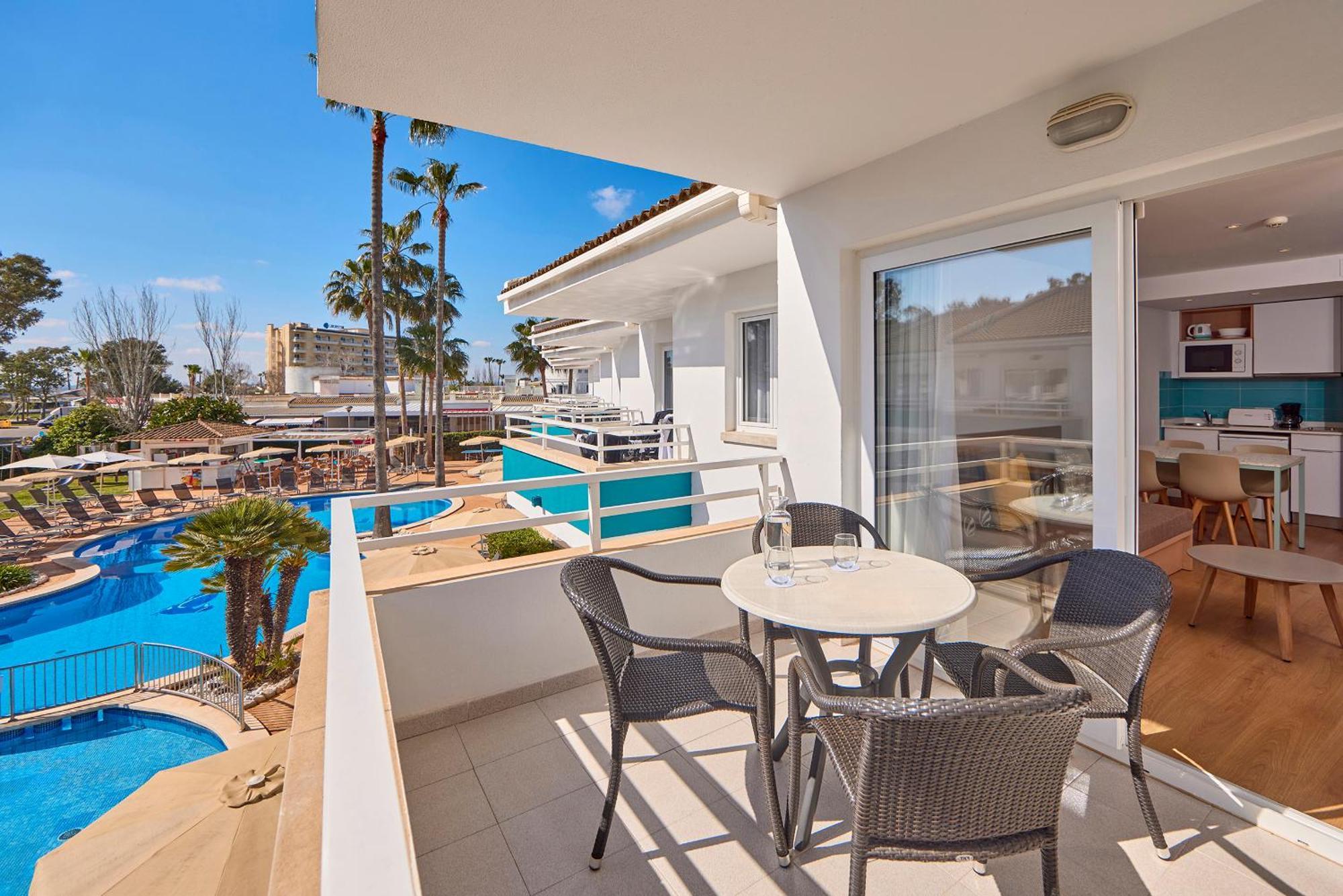 Universal Aparthotel Elisa Playa de Muro  Exteriér fotografie